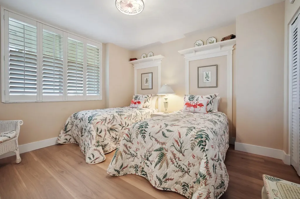 990 Cape Marco Drive Marco Island FL 34145