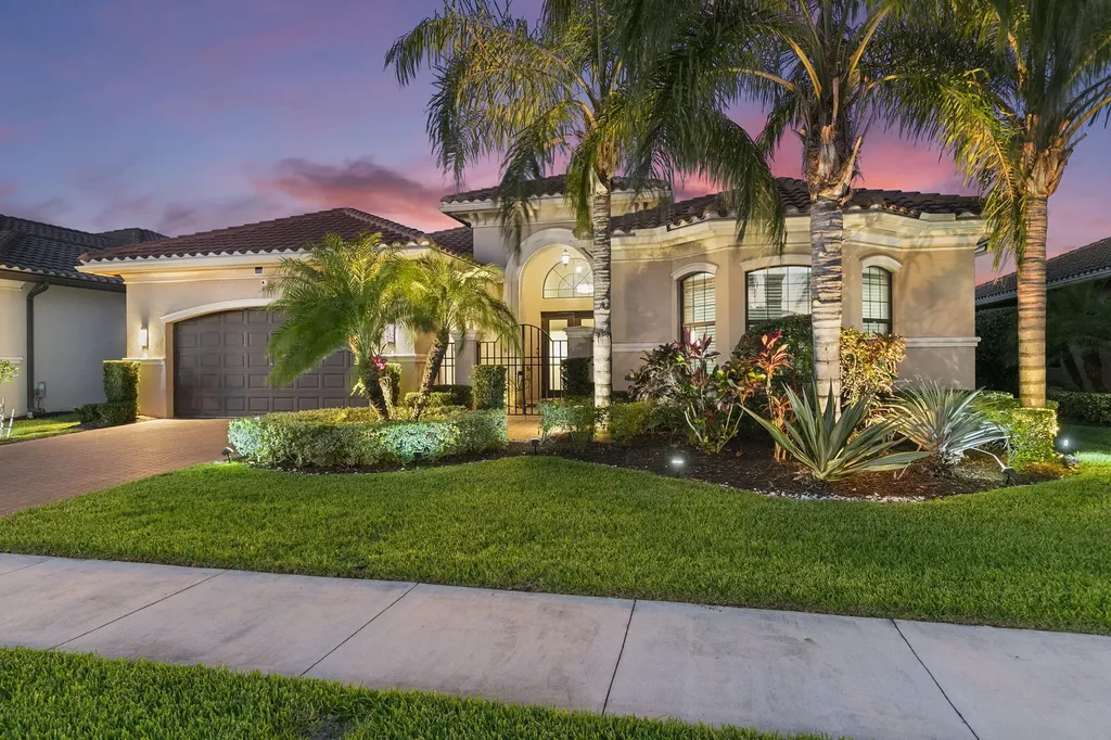 4382 Caldera Circle Naples FL 34119