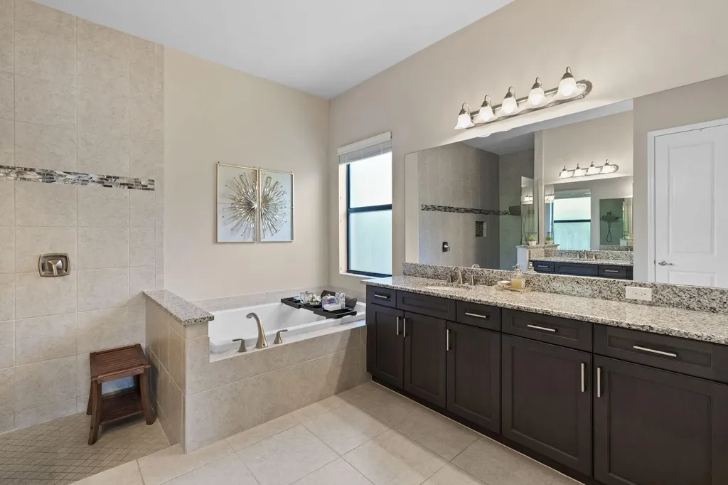 4382 Caldera Circle Naples FL 34119