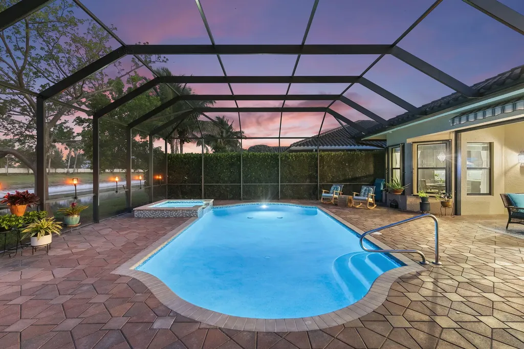 4382 Caldera Circle Naples FL 34119