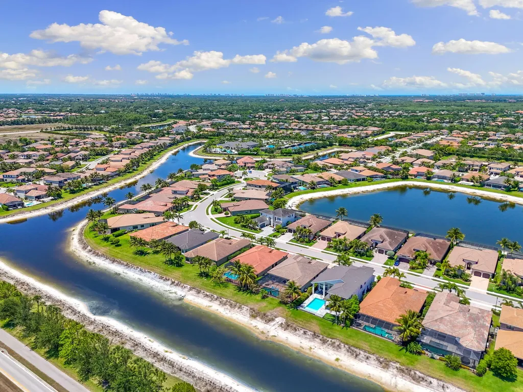 4382 Caldera Circle Naples FL 34119