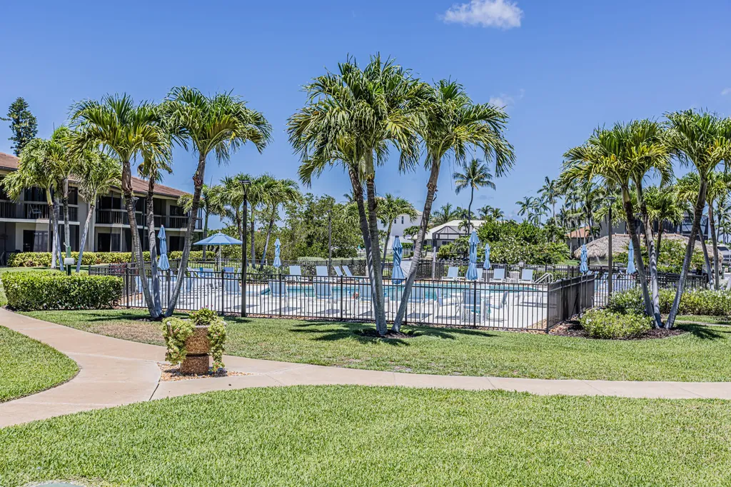 525 Seaview Court Marco Island FL 34145