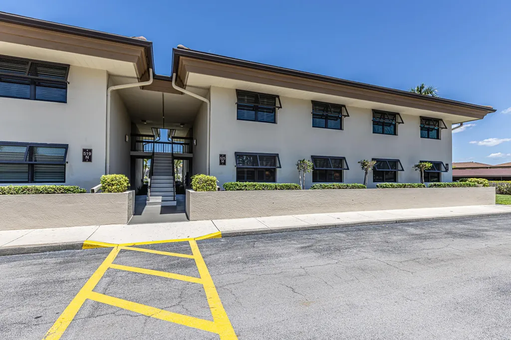 525 Seaview Court Marco Island FL 34145