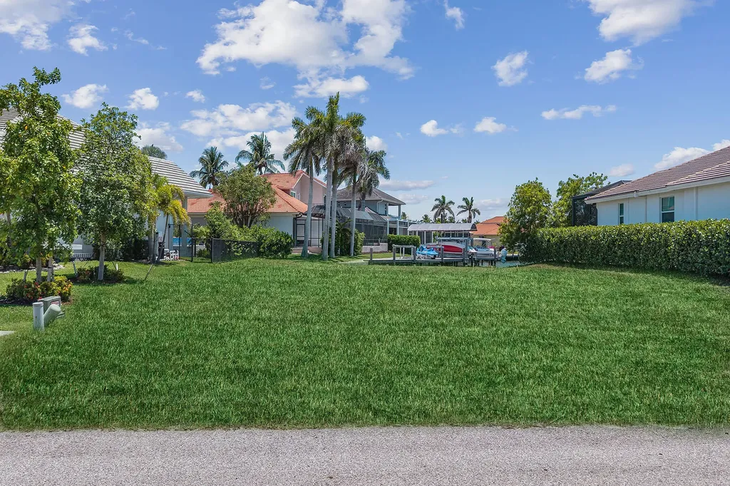 269 Bass Court Marco Island FL 34145