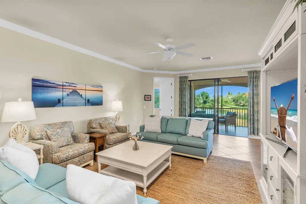 3175 Serena Lane Naples FL 34114