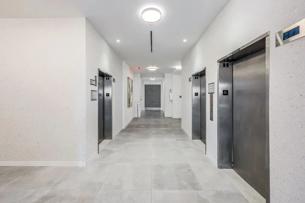 320 Seaview Court Marco Island FL 34145