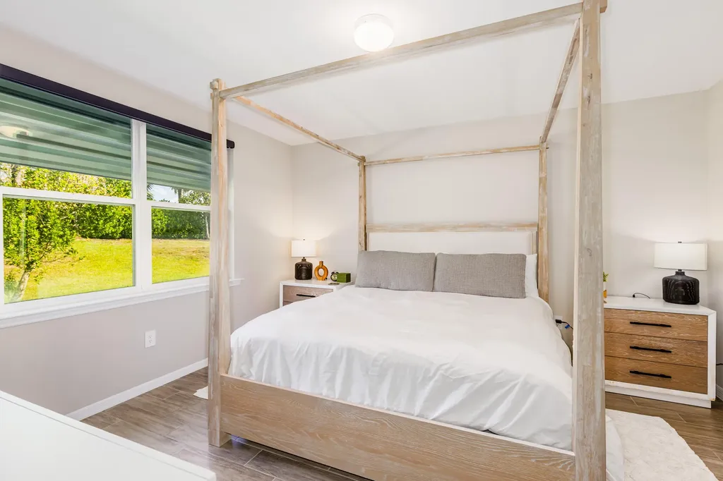 14567 Edgewater Circle Naples FL 34114