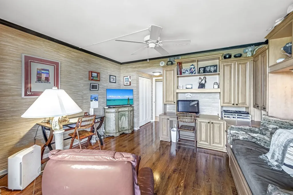 174 S Collier Boulevard Marco Island FL 34145