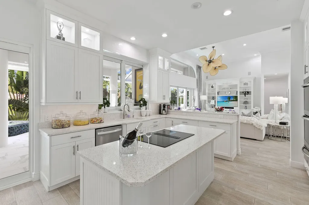 287 Meadowlark Court Marco Island FL 34145