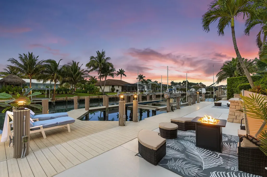 287 Meadowlark Court Marco Island FL 34145