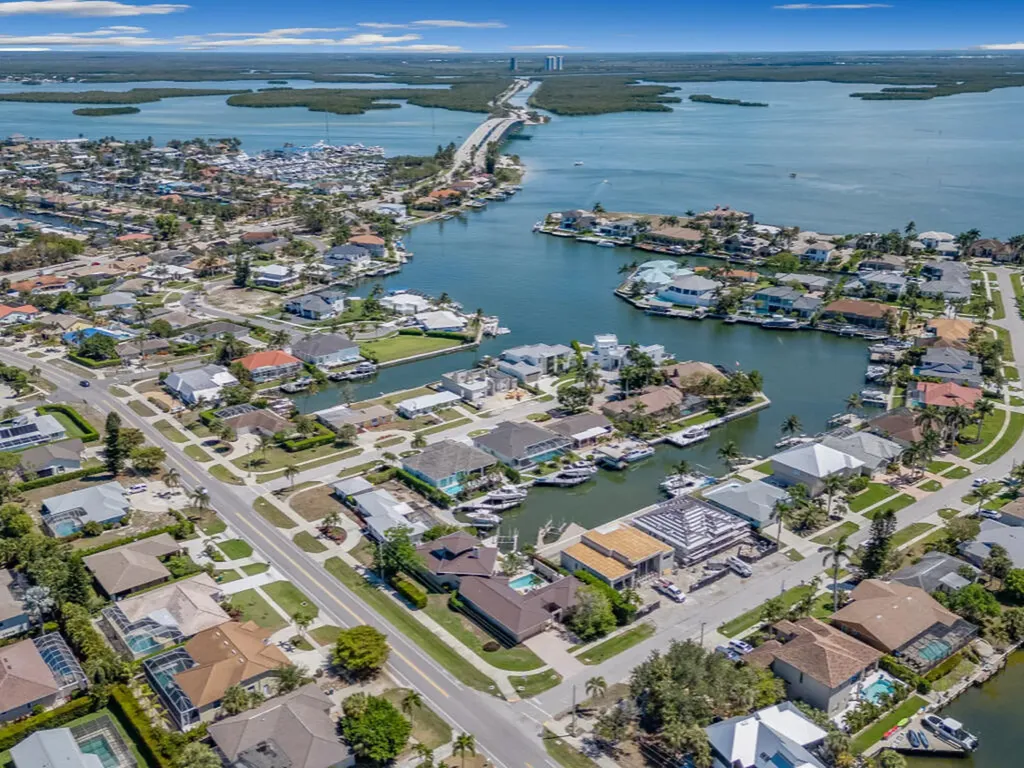 622 Bimini Avenue Marco Island FL 34145