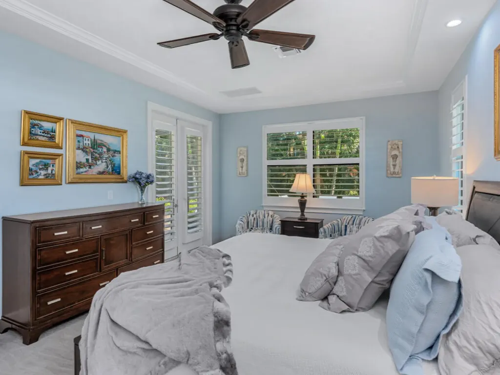 811 Manor Terrace Marco Island FL 34145