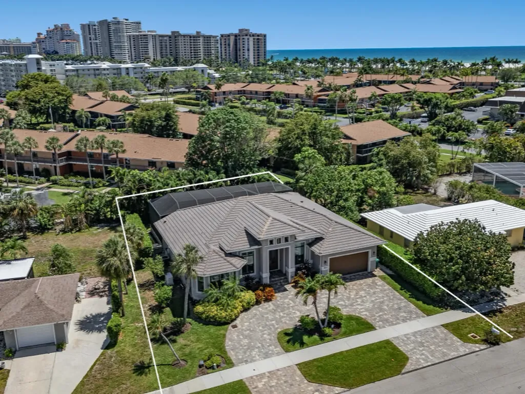 811 Manor Terrace Marco Island FL 34145