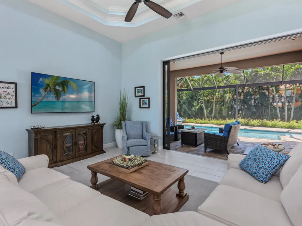 811 Manor Terrace Marco Island FL 34145