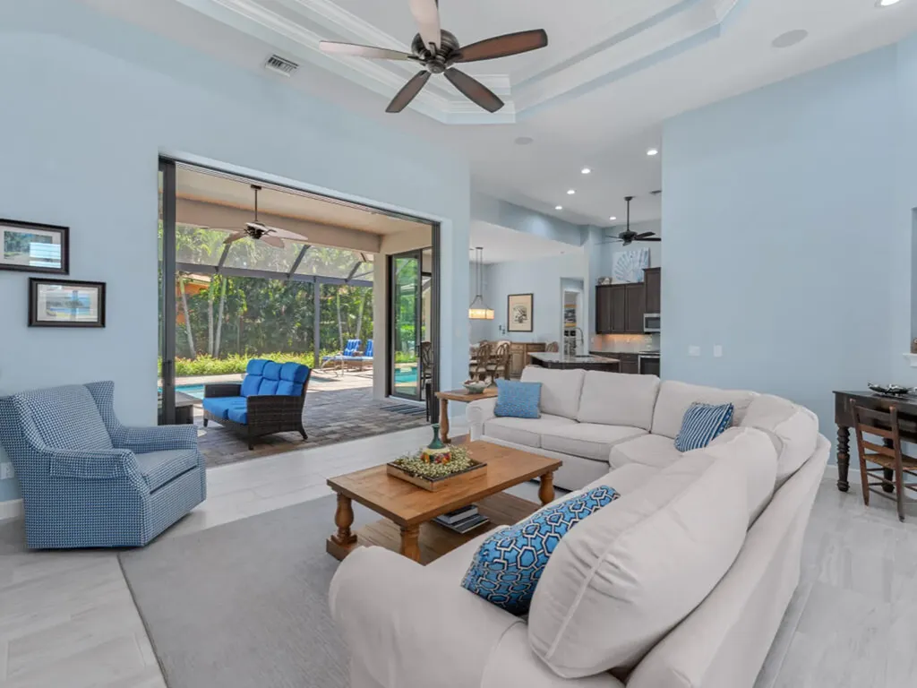 811 Manor Terrace Marco Island FL 34145