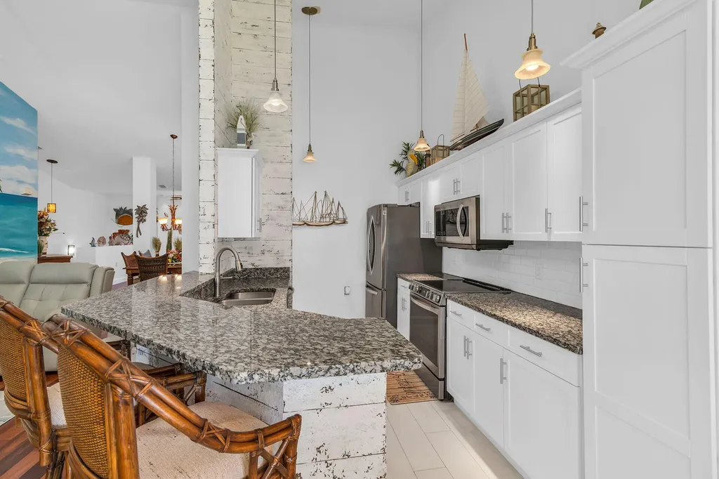 275 Cays Drive Naples FL 34114