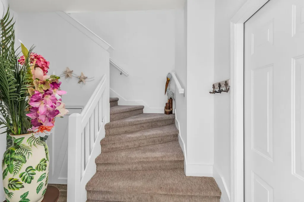 275 Cays Drive Naples FL 34114