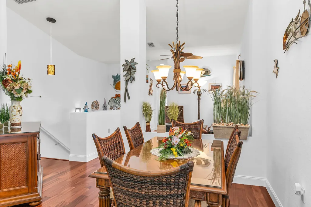 275 Cays Drive Naples FL 34114