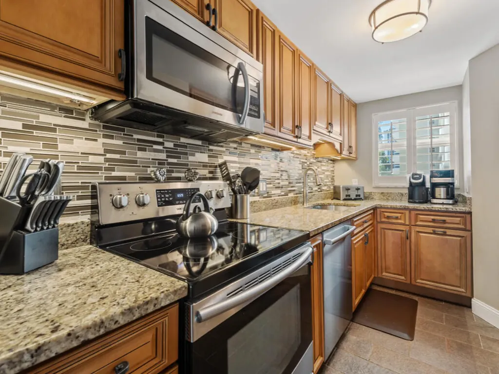 140 Seaview Court Marco Island FL 34145