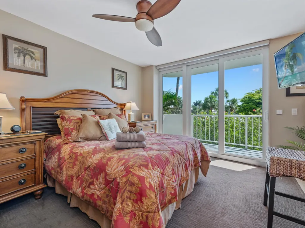 140 Seaview Court Marco Island FL 34145