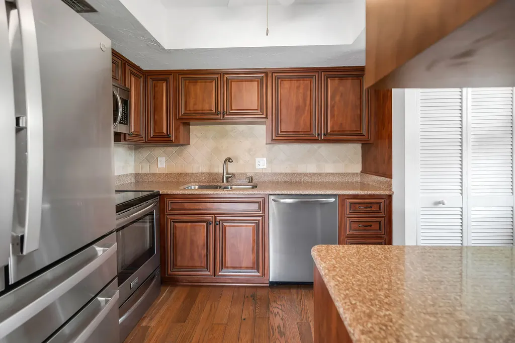 1155 Sandpiper Street Naples FL 34102