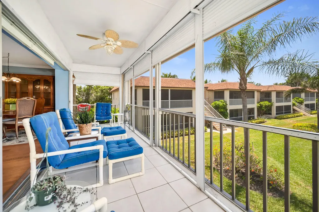 1155 Sandpiper Street Naples FL 34102