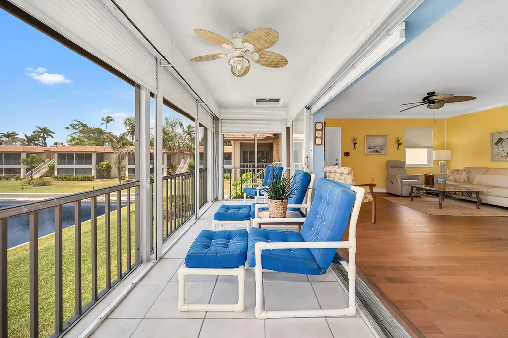 1155 Sandpiper Street Naples FL 34102