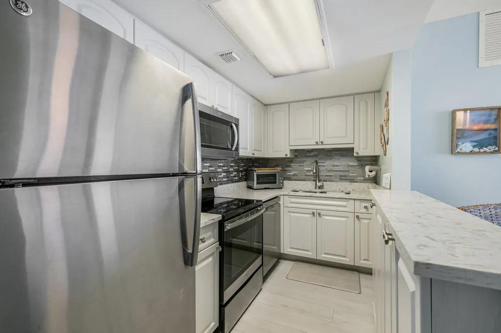 180 Seaview Court Marco Island FL 34145