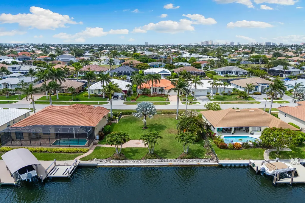 1540 Kingston Court Marco Island FL 34145