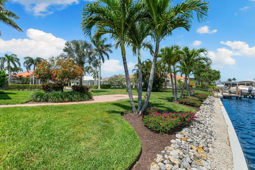 1540 Kingston Court Marco Island FL 34145