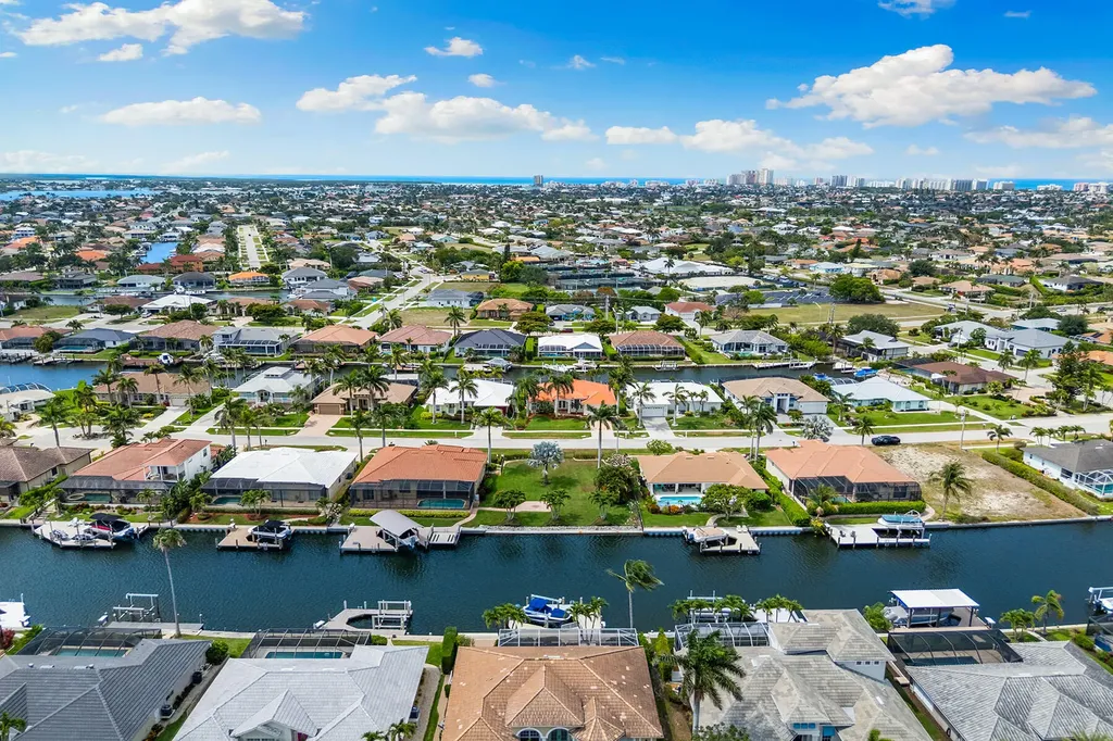 1540 Kingston Court Marco Island FL 34145