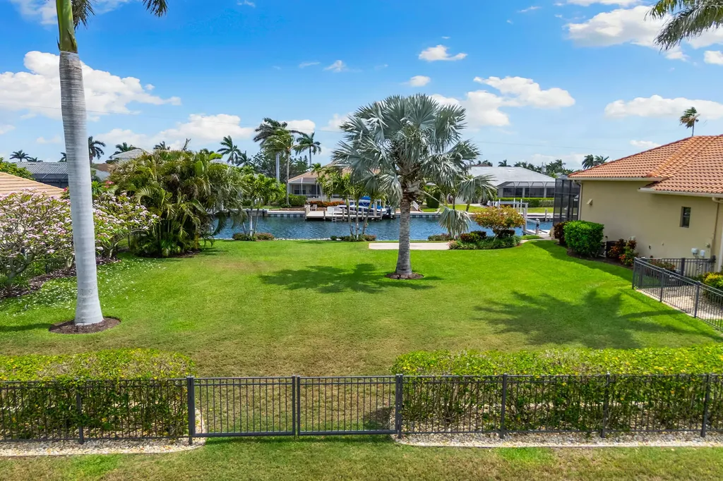 1540 Kingston Court Marco Island FL 34145