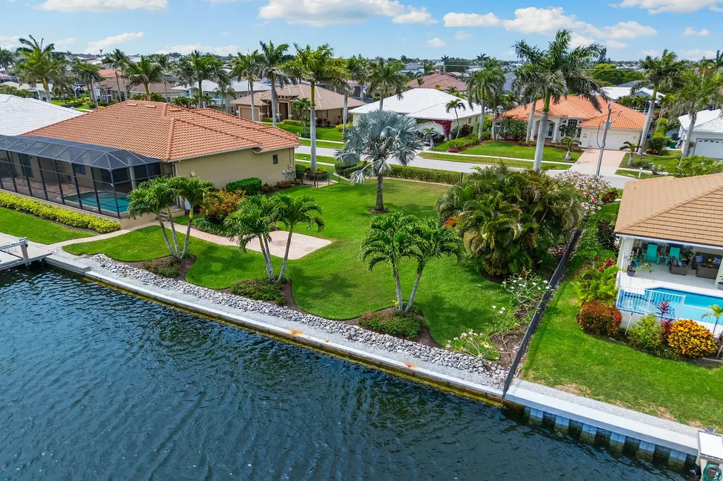 1540 Kingston Court Marco Island FL 34145