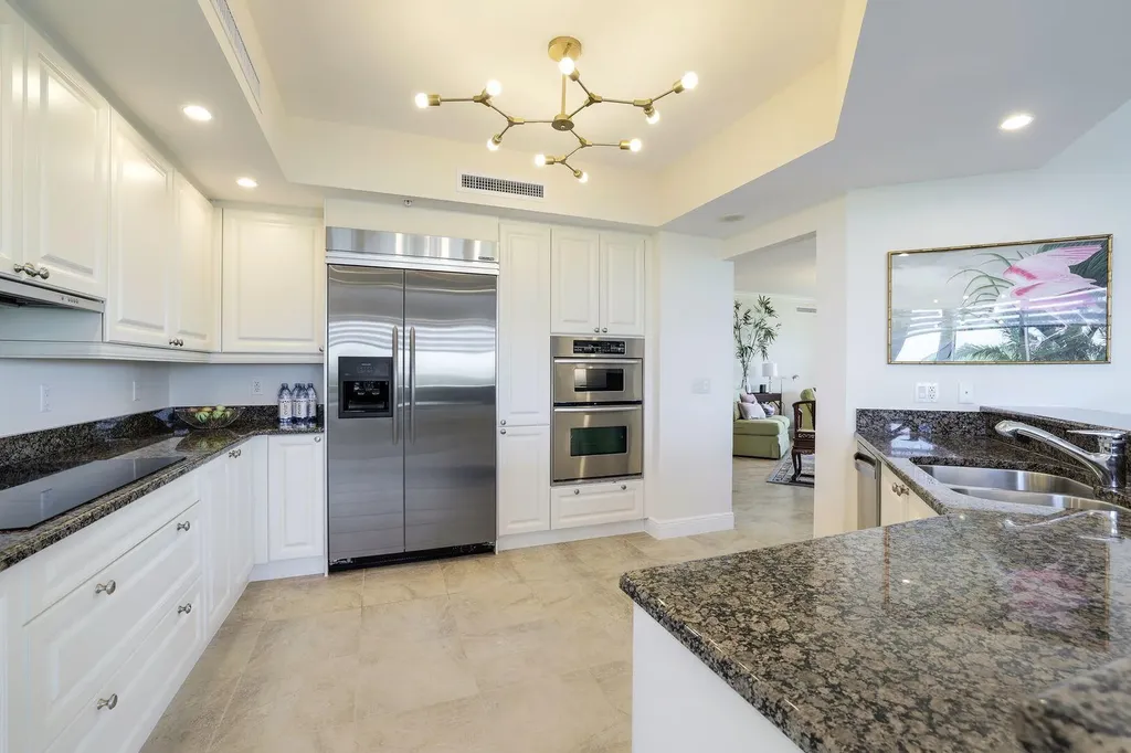 1050 Borghese Lane Naples FL 34114