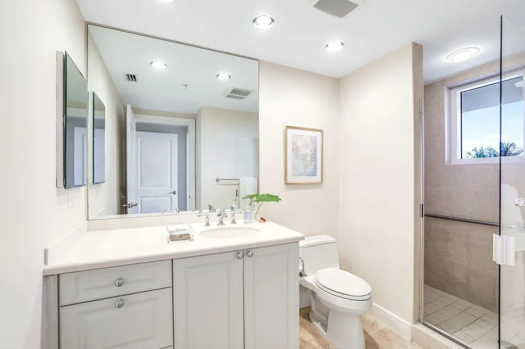 1050 Borghese Lane Naples FL 34114