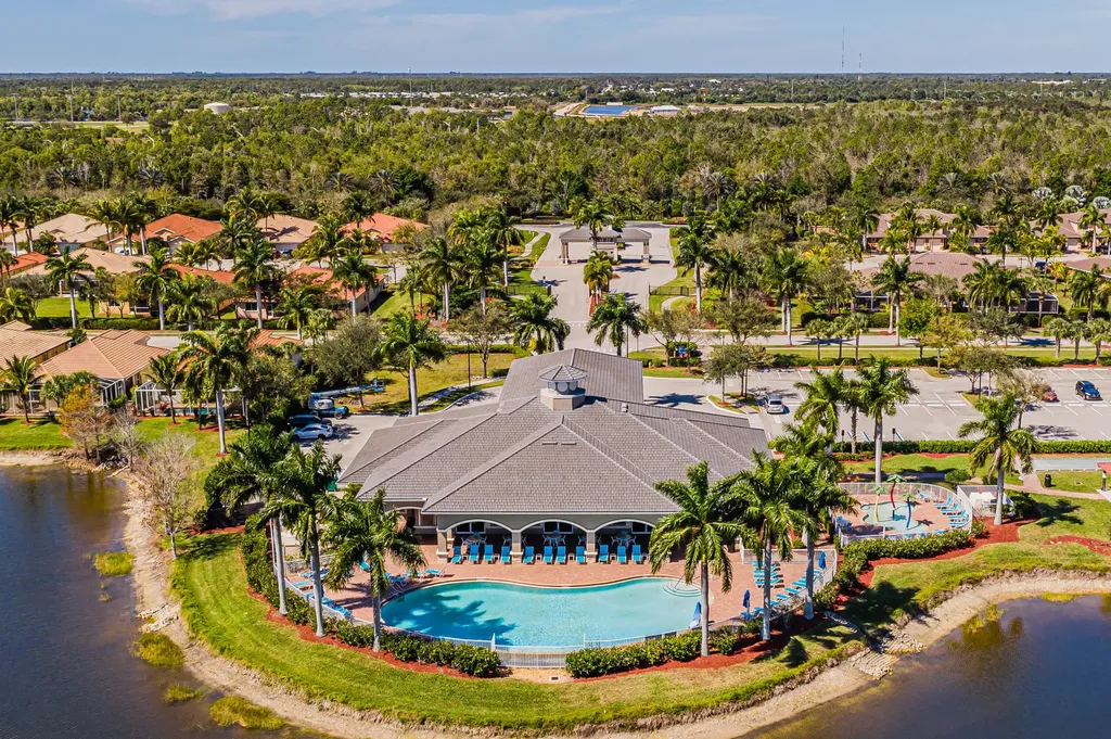 14183 Fall Creek Court Naples FL 34114