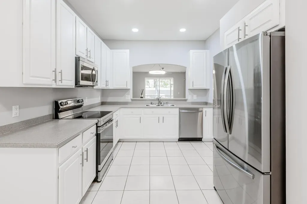 14183 Fall Creek Court Naples FL 34114