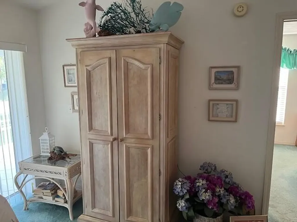 837 W Elkcam Marco Island FL 34145