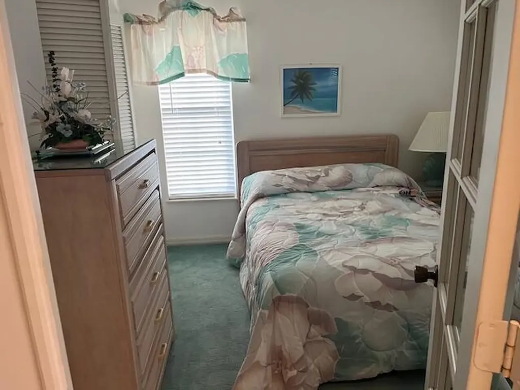 837 W Elkcam Marco Island FL 34145