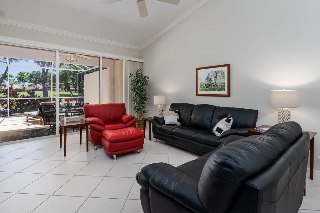6659 Castlelawn Place Naples FL 34113