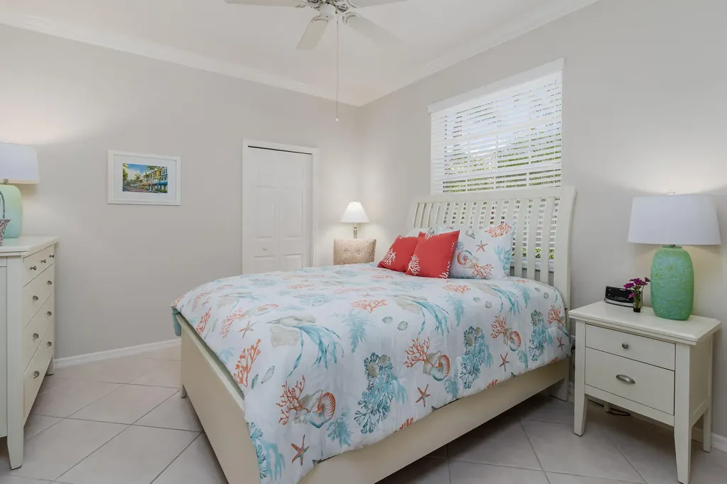 6659 Castlelawn Place Naples FL 34113