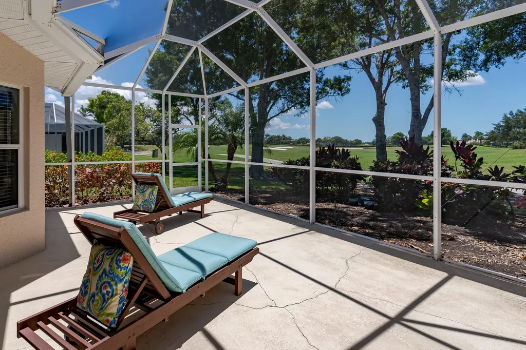 6659 Castlelawn Place Naples FL 34113