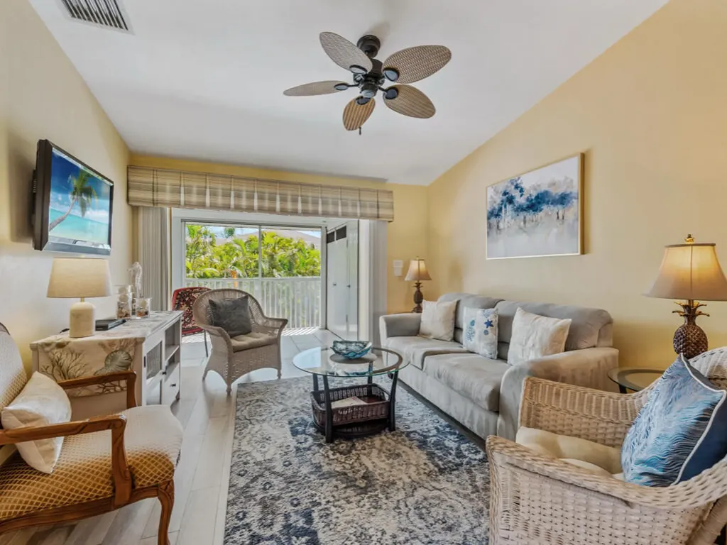 850 Elkhorn Court Marco Island FL 34145