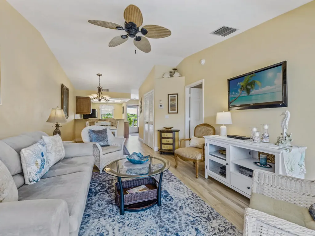 850 Elkhorn Court Marco Island FL 34145