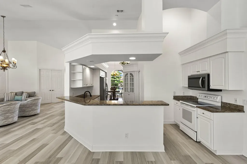 7 Bluehill Court Marco Island FL 34145