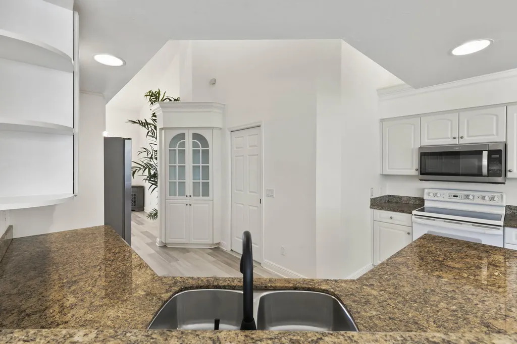 7 Bluehill Court Marco Island FL 34145