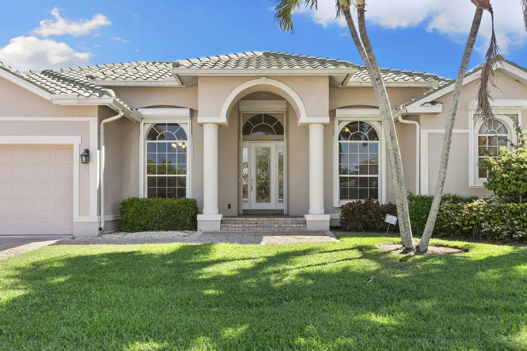7 Bluehill Court Marco Island FL 34145