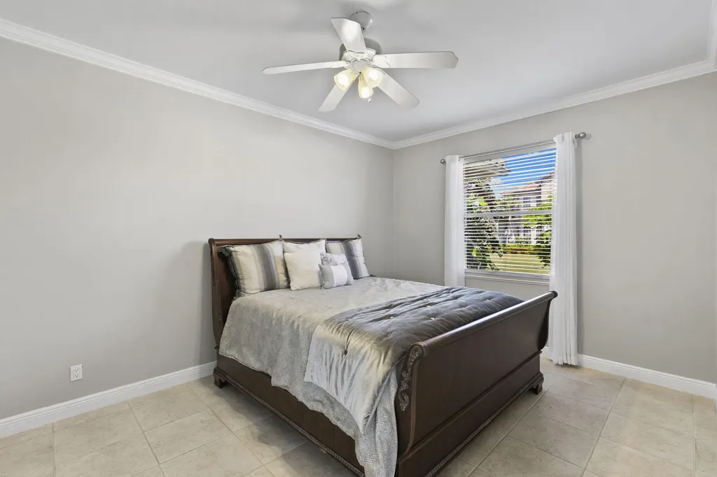 7 Bluehill Court Marco Island FL 34145