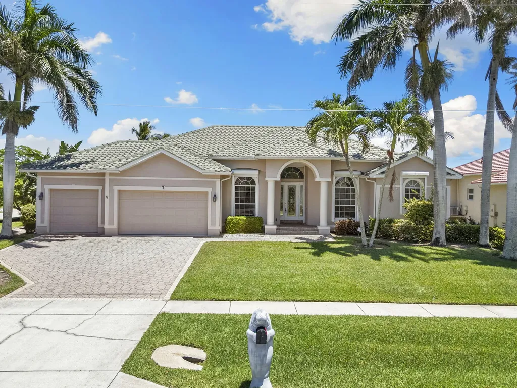 7 Bluehill Court Marco Island FL 34145