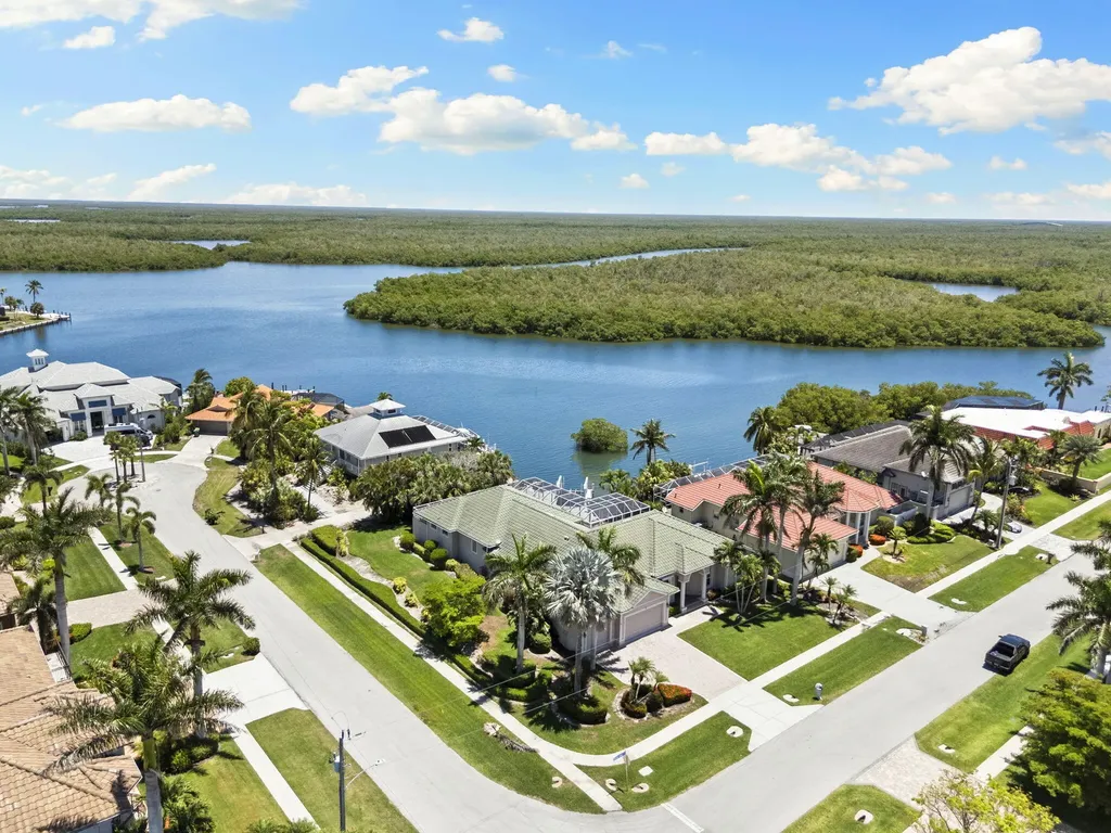 7 Bluehill Court Marco Island FL 34145